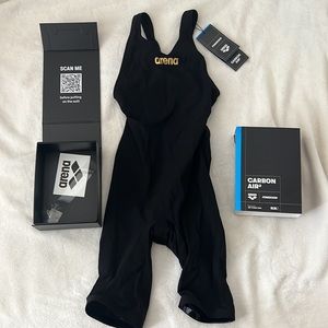 NEW IN BOX ARENA POWERSKIN Carbon Air2 Full Body Open Back Tech Suit Swimsuit 24